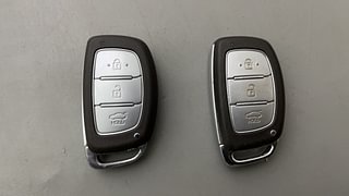 Used 2018 Hyundai Grand i10 [2017-2020] Asta 1.2 Kappa VTVT Petrol Manual extra CAR KEY VIEW