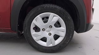 Used 2023 Renault Kwid 1.0 RXT SCE Petrol Manual tyres RIGHT FRONT TYRE RIM VIEW