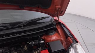 Used 2018 Maruti Suzuki Baleno [2015-2019] Delta Petrol Petrol Manual engine ENGINE LEFT SIDE HINGE & APRON VIEW
