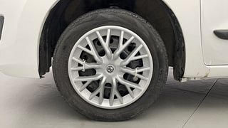 Used 2014 Maruti Suzuki Wagon R 1.0 [2010-2019] VXi Petrol Manual tyres LEFT FRONT TYRE RIM VIEW