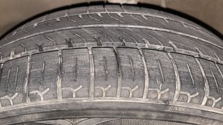 Used 2016 Maruti Suzuki Alto K10 [2014-2019] VXi Petrol Manual tyres LEFT FRONT TYRE TREAD VIEW