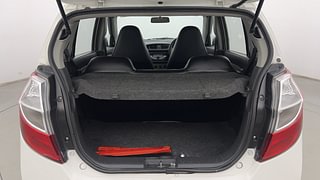 Used 2019 Maruti Suzuki Alto K10 [2014-2019] VXi (O) Petrol Manual interior DICKY INSIDE VIEW