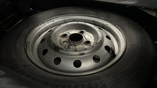 Used 2016 Maruti Suzuki Wagon R 1.0 [2013-2019] LXi CNG Petrol+cng Manual tyres SPARE TYRE VIEW