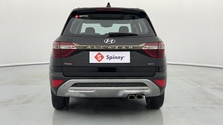 Used 2023 Hyundai Alcazar SIGNATURE (O) 7 STR 1.5 Petrol DCT Petrol Automatic exterior BACK VIEW