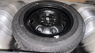 Used 2015 Maruti Suzuki Alto K10 [2014-2019] VXI AMT Petrol Automatic tyres SPARE TYRE VIEW