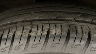 Used 2022 Kia Sonet GTX Plus 1.0 iMT Petrol Manual tyres RIGHT REAR TYRE TREAD VIEW