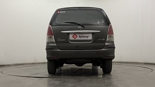Used 2012 Toyota Innova [2008-2013] 2.5 V 8 STR Diesel Manual exterior BACK VIEW