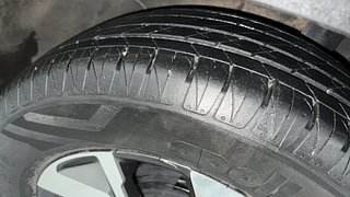 Used 2022 Kia Sonet HTX 1.5 Diesel Manual tyres LEFT REAR TYRE TREAD VIEW