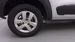 Used 2016 Renault Kwid [2015-2019] RXT Petrol Manual tyres RIGHT REAR TYRE RIM VIEW