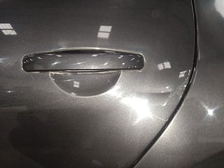 Used 2016 Renault Duster [2015-2019] 110 PS RXZ 4X2 MT Diesel Manual dents MINOR SCRATCH