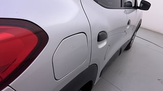 Used 2016 Renault Kwid [2015-2019] RXT Petrol Manual dents MINOR SCRATCH