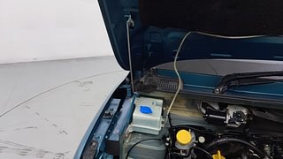 Used 2022 Renault Kwid CLIMBER 1.0 AMT Opt Petrol Automatic engine ENGINE RIGHT SIDE HINGE & APRON VIEW