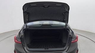 Used 2021 Honda City ZX CVT Petrol Automatic interior DICKY DOOR OPEN VIEW