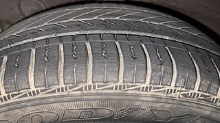 Used 2015 Hyundai Grand i10 [2013-2017] Asta AT 1.2 Kappa VTVT Petrol Automatic tyres RIGHT REAR TYRE TREAD VIEW