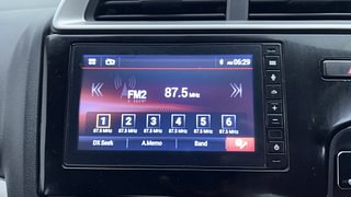 Used 2022 Honda WR-V i-VTEC VX Petrol Manual top_features Integrated (in-dash) music system