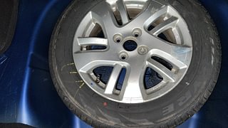 Used 2016 Maruti Suzuki Swift Dzire ZXI Petrol Manual tyres SPARE TYRE VIEW