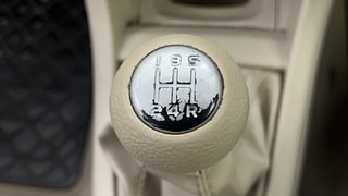 Used 2016 Maruti Suzuki Swift Dzire ZXI Petrol Manual interior GEAR  KNOB VIEW
