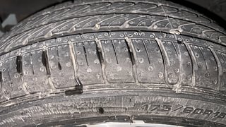 Used 2022 Tata Tiago XZA+ AMT Petrol Automatic tyres RIGHT REAR TYRE TREAD VIEW