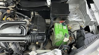 Used 2018 Renault Kwid [2015-2019] RXL Petrol Manual engine ENGINE LEFT SIDE VIEW