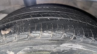 Used 2018 Honda Amaze 1.2 S (O) Petrol Manual tyres RIGHT REAR TYRE TREAD VIEW