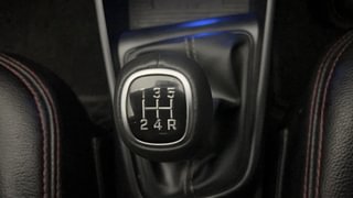 Used 2022 Hyundai New i20 Asta 1.2 MT Petrol Manual interior GEAR  KNOB VIEW