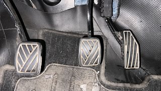 Used 2023 Maruti Suzuki XL6 Alpha MT Petrol Petrol Manual interior PEDALS VIEW