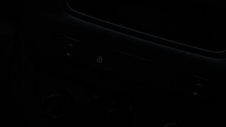 Used 2020 Renault Kwid 1.0 RXL AMT Petrol Automatic top_features Central locking