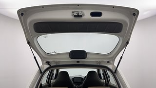 Used 2015 Hyundai i10 magna 1.1 Petrol Manual interior DICKY DOOR OPEN VIEW