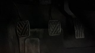 Used 2021 maruti-suzuki Vitara Brezza ZXi Petrol Manual interior PEDALS VIEW