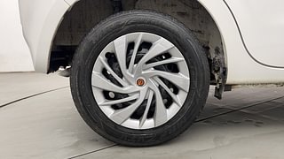Used 2021 Maruti Suzuki Wagon R 1.0 [2019-2022] VXI (O) Petrol Manual tyres RIGHT REAR TYRE RIM VIEW