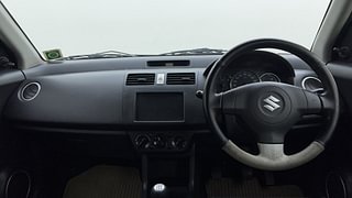 Used 2011 Maruti Suzuki Swift [2007-2011] VXi Petrol Manual interior DASHBOARD VIEW