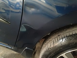 Used 2022 Maruti Suzuki Ciaz Alpha AT Petrol Petrol Automatic dents MINOR DENT