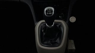Used 2014 Hyundai Grand i10 [2013-2017] Sportz 1.2 Kappa VTVT Petrol Manual interior GEAR  KNOB VIEW