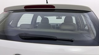 Used 2015 Volkswagen Polo [2010-2014] Highline1.2L (P) Petrol Manual top_features Rear wiper