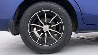 Used 2013 Nissan Sunny [2011-2014] XL Petrol Manual tyres RIGHT REAR TYRE RIM VIEW