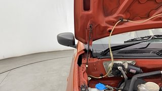 Used 2015 Maruti Suzuki Alto K10 [2014-2019] VXi Petrol Manual engine ENGINE RIGHT SIDE HINGE & APRON VIEW