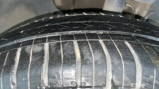 Used 2019 Tata Tiago [2016-2020] Revotron XZ Petrol Manual tyres RIGHT FRONT TYRE TREAD VIEW