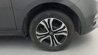Used 2022 Tata Tigor Revotron XZ+ CNG Petrol+cng Manual tyres RIGHT FRONT TYRE RIM VIEW