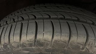 Used 2016 Maruti Suzuki Swift Dzire ZXI Petrol Manual tyres RIGHT FRONT TYRE TREAD VIEW