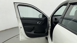 Used 2019 Renault Kwid [2017-2019] RXT 1.0 SCE Special (O) Petrol Manual interior LEFT FRONT DOOR OPEN VIEW