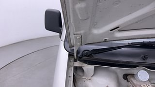 Used 2021 Maruti Suzuki Eeco AC 5 STR Petrol Manual engine ENGINE RIGHT SIDE HINGE & APRON VIEW