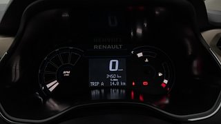 Used 2022 Renault Kiger RXT MT Petrol Manual interior CLUSTERMETER VIEW