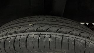 Used 2016 Renault Kwid [2015-2019] RXT Petrol Manual tyres LEFT REAR TYRE TREAD VIEW