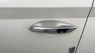 Used 2020 Hyundai New i20 Asta (O) 1.0 Turbo DCT Petrol Automatic dents MINOR SCRATCH