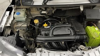 Used 2016 Renault Kwid [2015-2019] RXT Petrol Manual engine ENGINE RIGHT SIDE VIEW