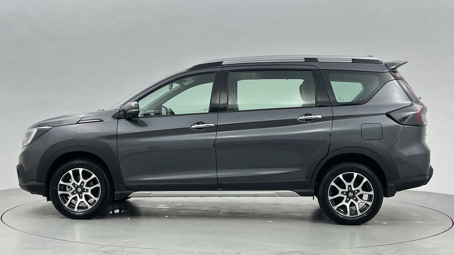 New Maruti Suzuki XL6 exterior LEFT SIDE VIEW