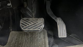 Used 2018 Maruti Suzuki Alto K10 [2014-2019] VXI AMT (O) Petrol Automatic interior PEDALS VIEW