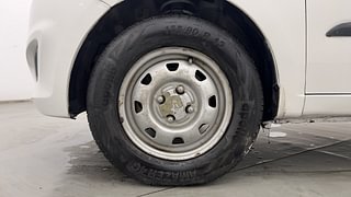 Used 2015 Hyundai i10 magna 1.1 Petrol Manual tyres LEFT FRONT TYRE RIM VIEW