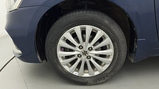 Used 2019 Maruti Suzuki Ciaz Delta Petrol Petrol Manual tyres LEFT FRONT TYRE RIM VIEW