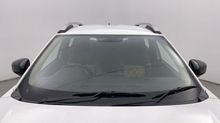 Used 2022 Renault Kiger RXT MT Petrol Manual exterior FRONT WINDSHIELD VIEW